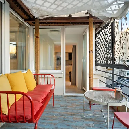 Parliament Pearl - Amazing View - Old Town Apartment *