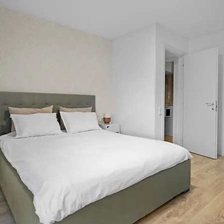 Parliament Pearl - Amazing View - Old Town Apartment