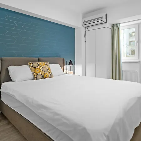 Parliament Pearl - Amazing View - Old Town Apartment