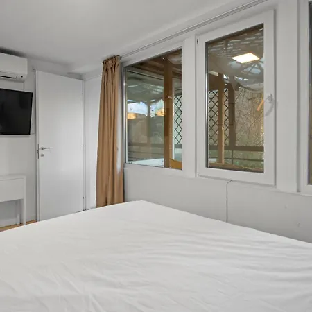 Apartment Parliament Pearl - Amazing View - Old Town