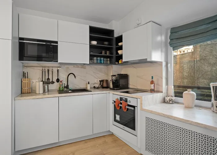 Parliament Pearl - Amazing View - Old Town Apartament