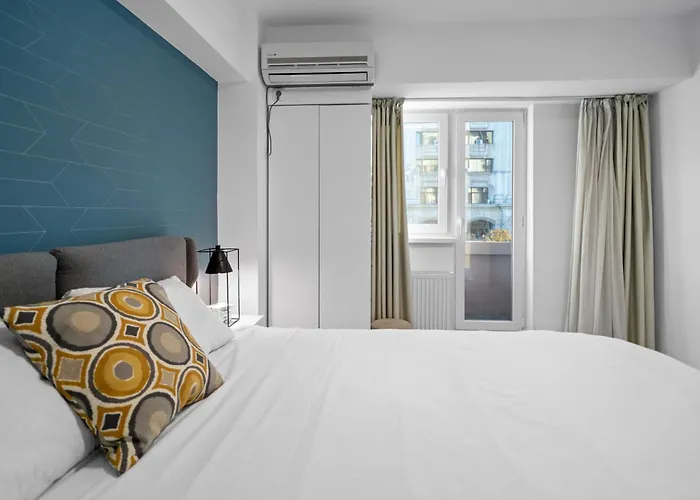 Parliament Pearl - Amazing View - Old Town Apartament *